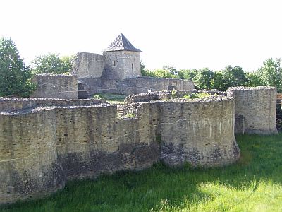 Cetatea de Scaun - die Festung vor der Stadt