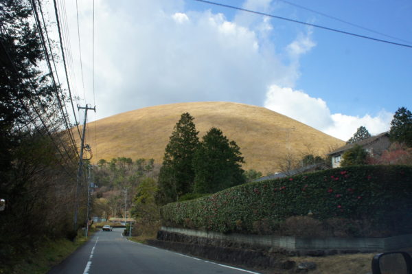 Der von unten eher unscheinbare Ōmuro-Yama