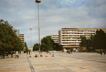 In Beton gegossenes Zentrum von Dobritsch