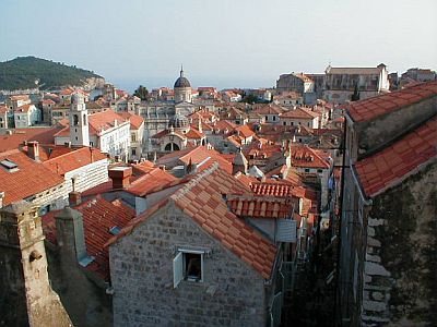 Dubrovnik: There's not much space between the houses...