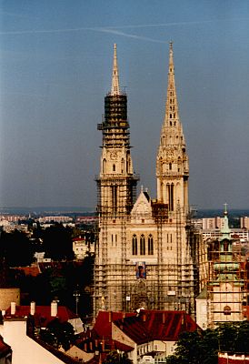 Zagreb: The tall St Stephen's Cathedral