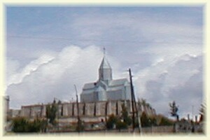 Metallene, neue Kirche im geschundenen Spitak