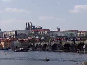 Praha ivnj|`FR̎s