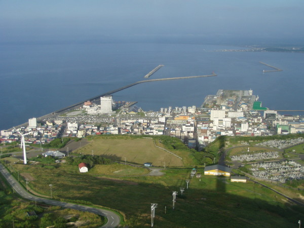 Blick auf den Hafen und das Stadtzentrum