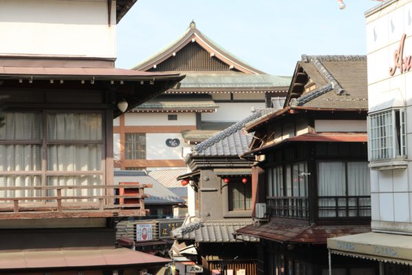 Narita - Blick von der Omotesandō Richtung Naritasan