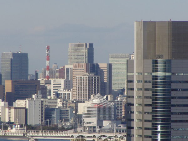 Die Ginza und Chūō-ku von weitem