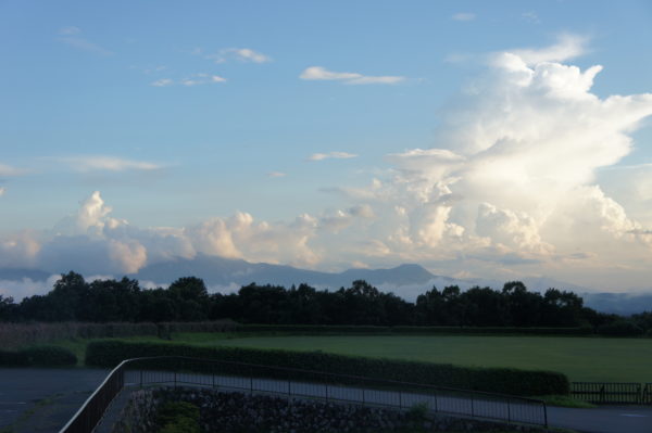 Blick vom Osten Richtung Aso