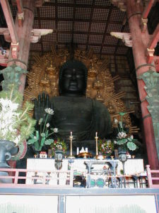 Der grosse Buddha im Todai-ji