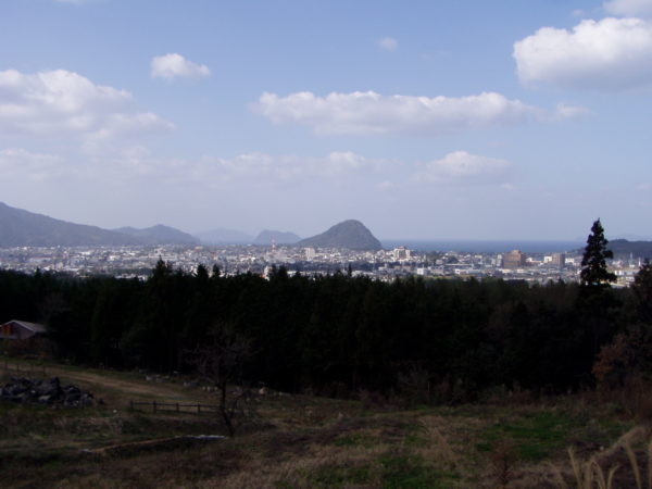 Blick Richtung Meer und Shizuki-Berg