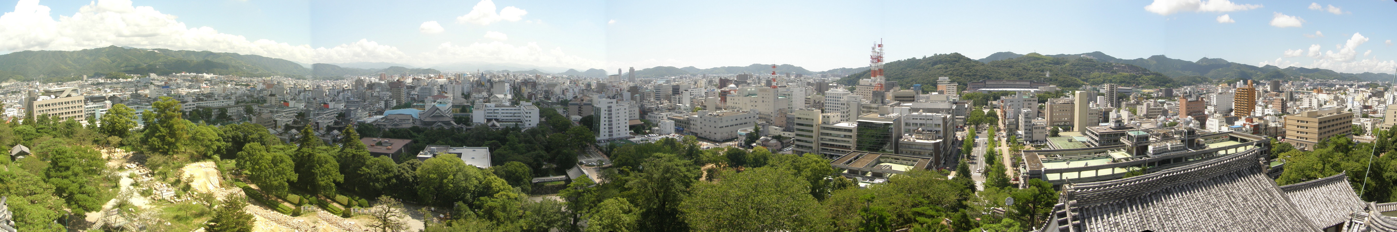 Panorama der Innenstadt von Kōchi