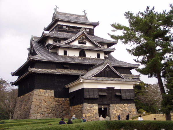 Die kleine, schmucke Burg von Matsue