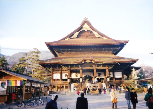 Haupthalle des Zenkō-ji