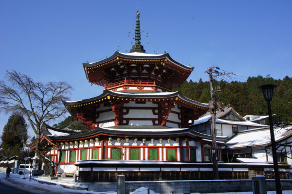 Manihōtō-Pagode im Jōfuku-In
