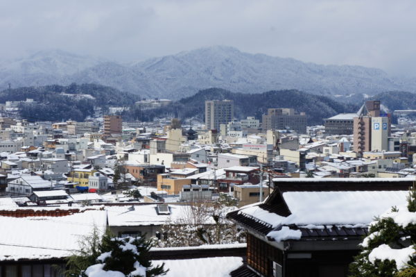 Takayama: Blick vom Burghügel auf die Stadt