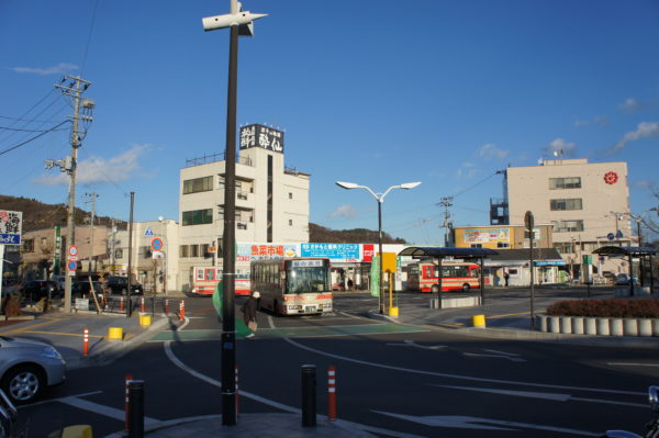 Miyako: Bahnhofsvorplatz