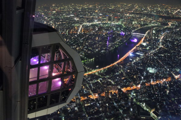 Aussicht vom Tokyo Sky Tree in der Nacht