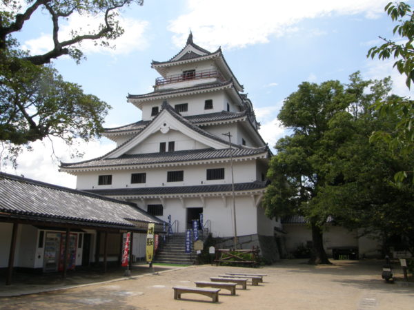 Der Donjon der Burg von Karatsu