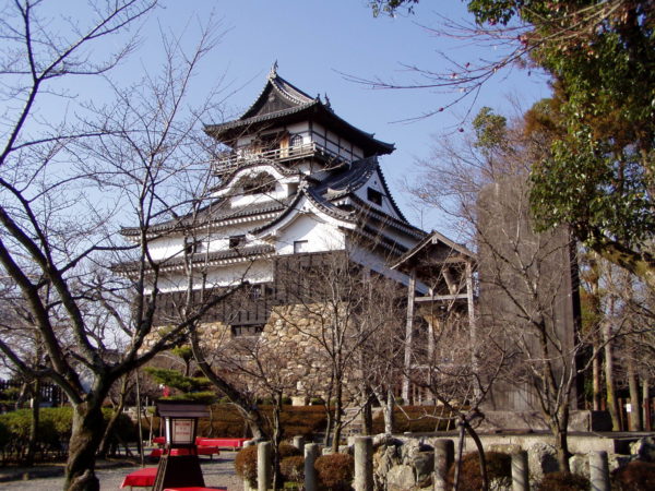 Der Donjon der Burg von Inuyama, dem Inuyama-jō