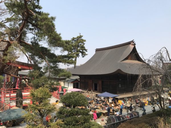 Die Fudōdō-Halle mit ihrem äußerst markanten Dach