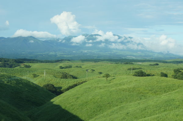 Blick von Aso zum Kuju-Massiv