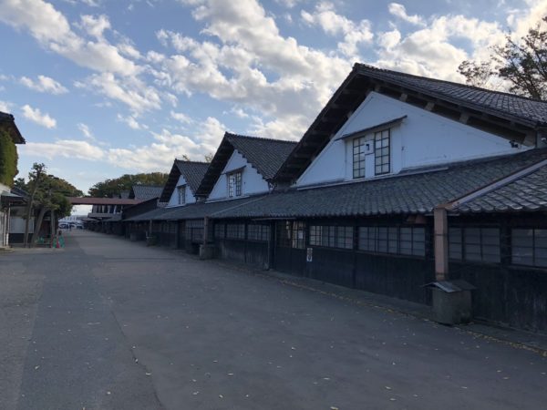 Die Sankyo-Lagerhäuser im Zentrum von Sakata