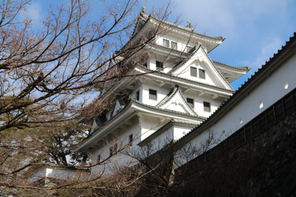 Hauptbau der Gujo-hachiman-Burg