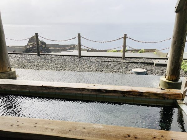 Kleines Fußbad am Meer - Ashiyu Kirameki