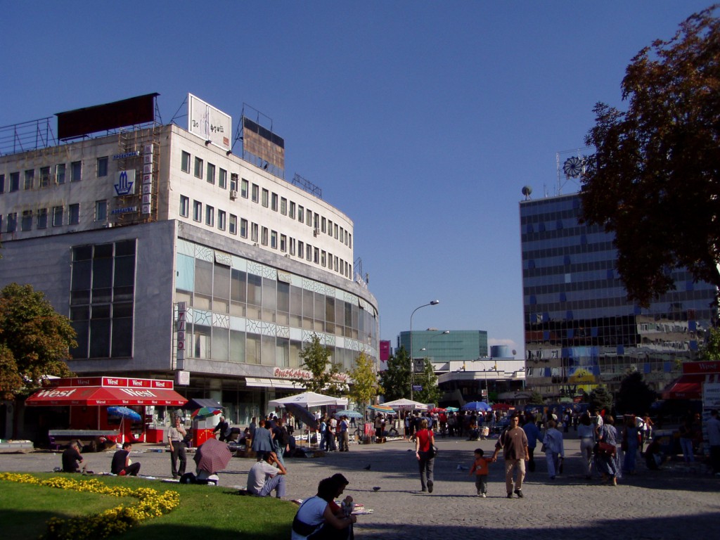 市内のマケドニア広場