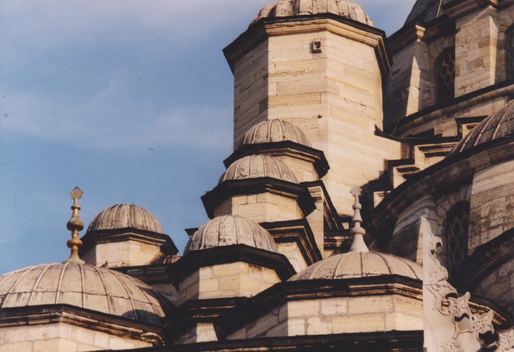 スルタンアフメットという壮麗なモスクの細部