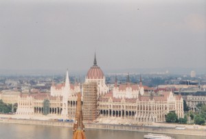 ハンガリーの膨大な国会議事堂