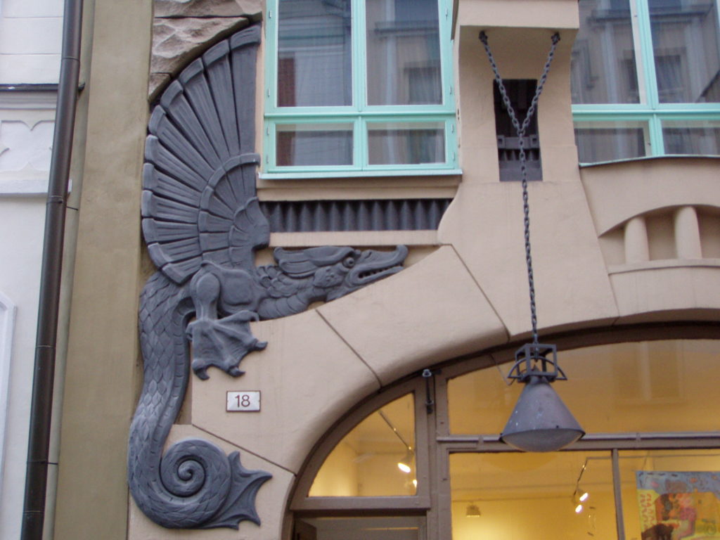 Es gibt auch interessante Jugendstilhäuser