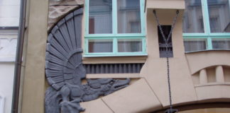 Tallinn Es gibt auch interessante Jugendstilhäuser