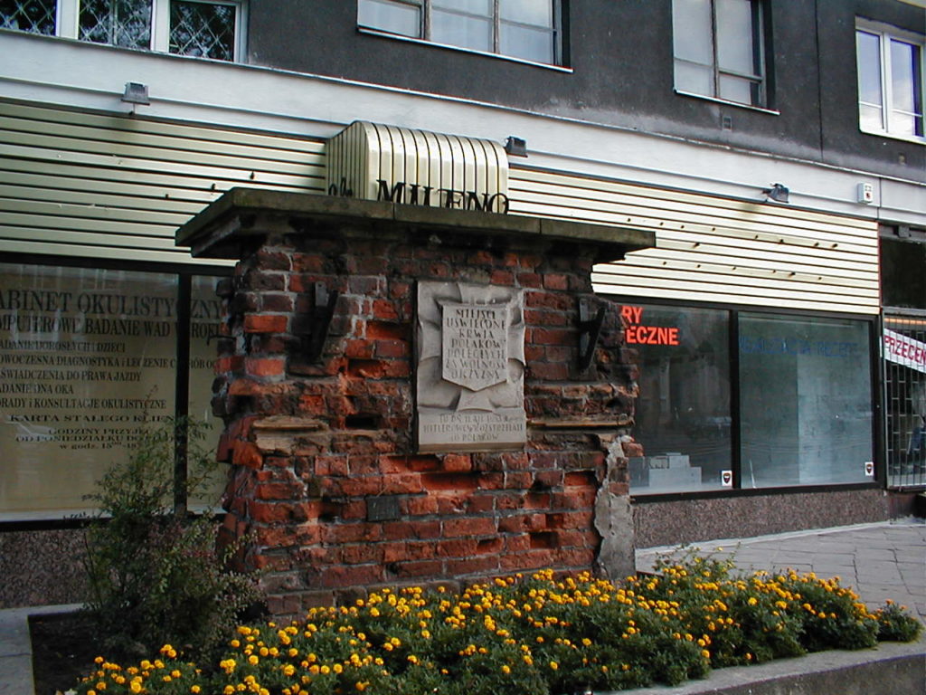 Überall zu finden: Gedenktafeln zum Widerstand