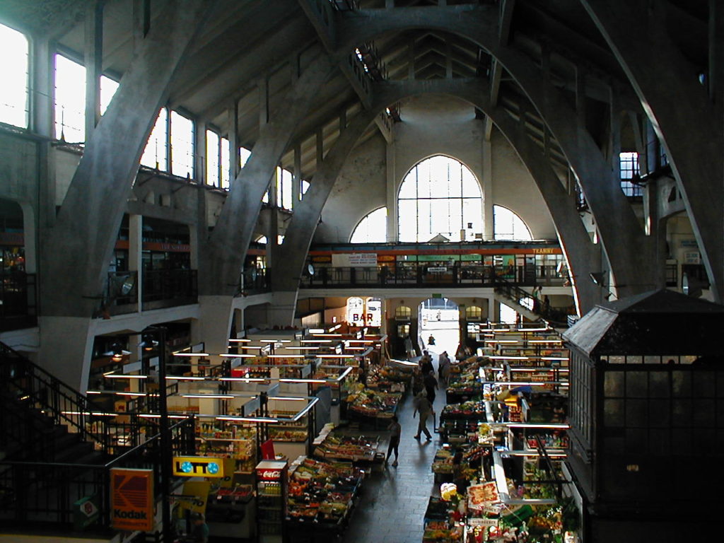 In der Markthalle von Breslau