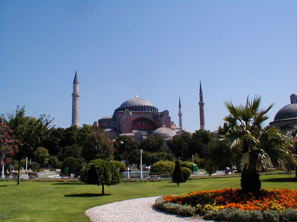 Istanbul - Die Hagia Sophia. Einst eine Kirche, jetzt eine Moschee