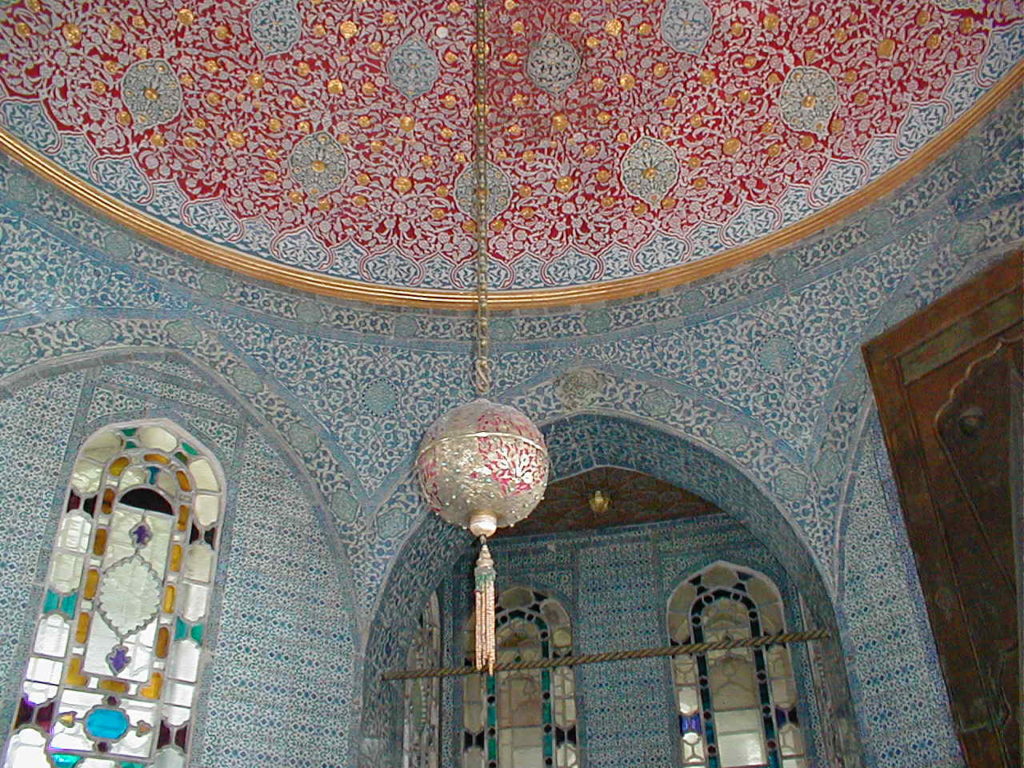 Üppiges Dekor im Topkapı-Palast, Istanbul