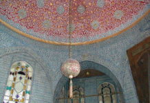 Üppiges Dekor im Topkapı-Palast, Istanbul