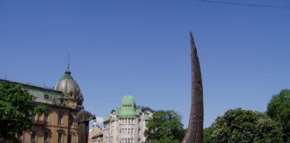 Die Svobodi-Allee- Die Prachtmeile von Lemberg mit einem interessanten Denkmal in der Mitte