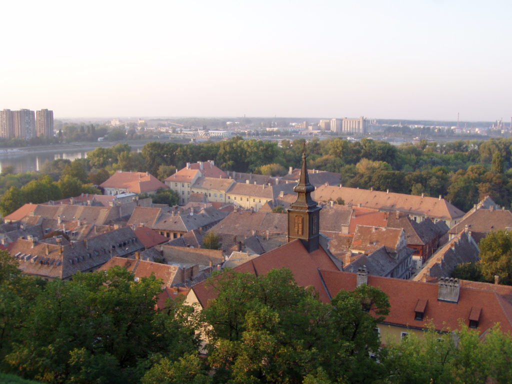 Blick auf die Donau und die Burgunterstadt