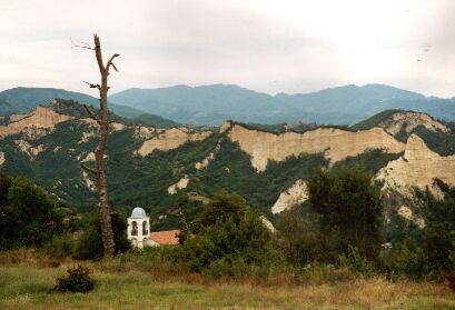 Melnik-Pyramiden und Roshenski-Kloster