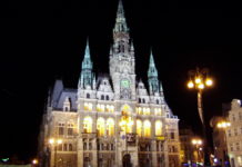 ...sieht auch nachts blendend aus