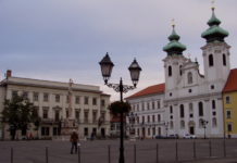 Győr Der zentrale Platz Széchenyi tér