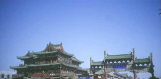 Kaifeng: Eingang zur song-dai yi-tiao jie