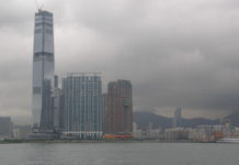 Kowloon Bald fertig: International Commerce Centre