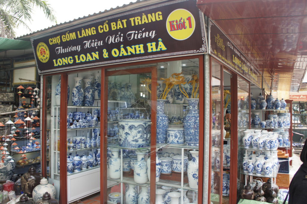 Früher dominierte hier blau-weisses Porzellan