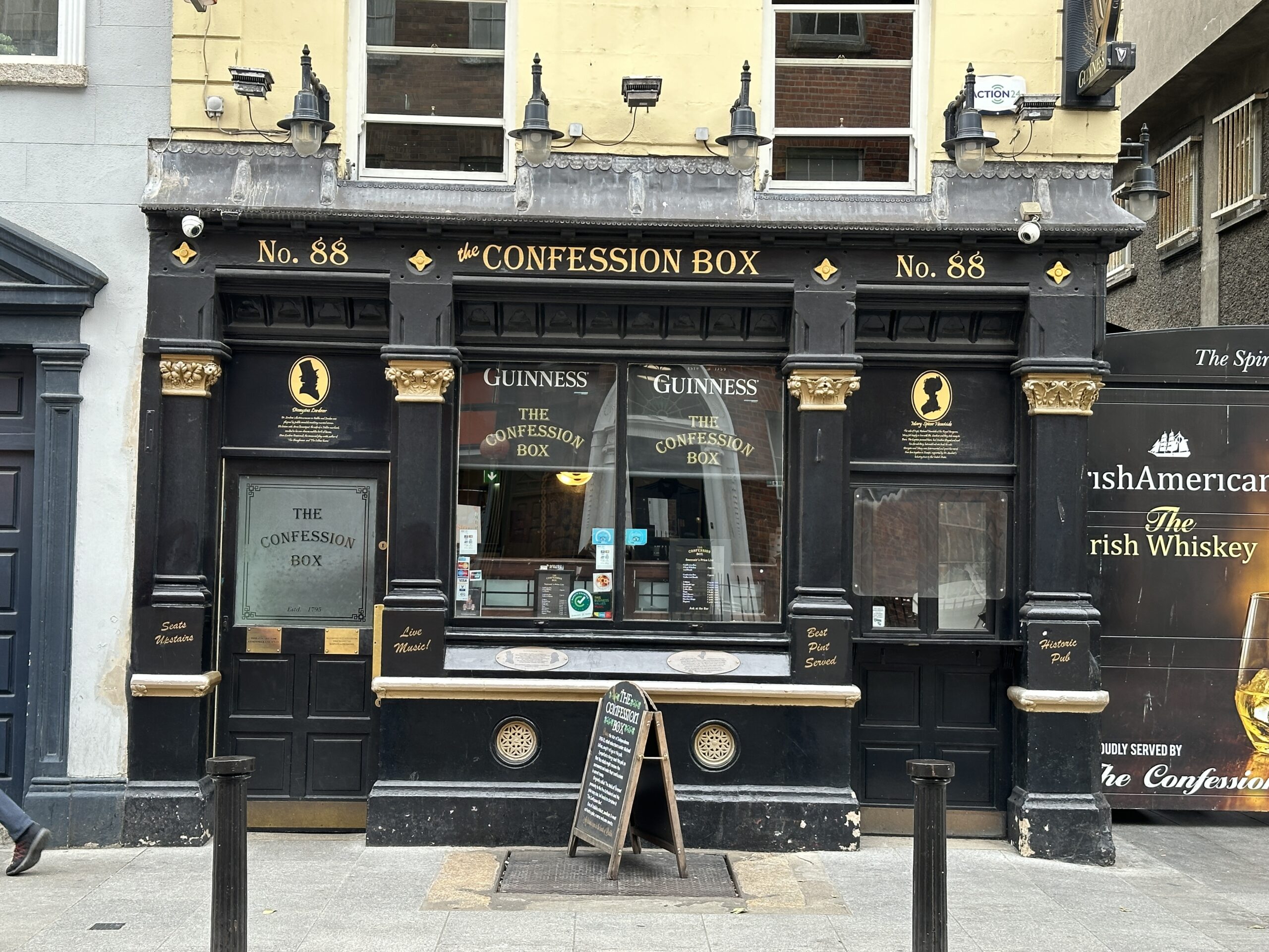 The Confession Box – ein schöner kleiner Pub in Dublin