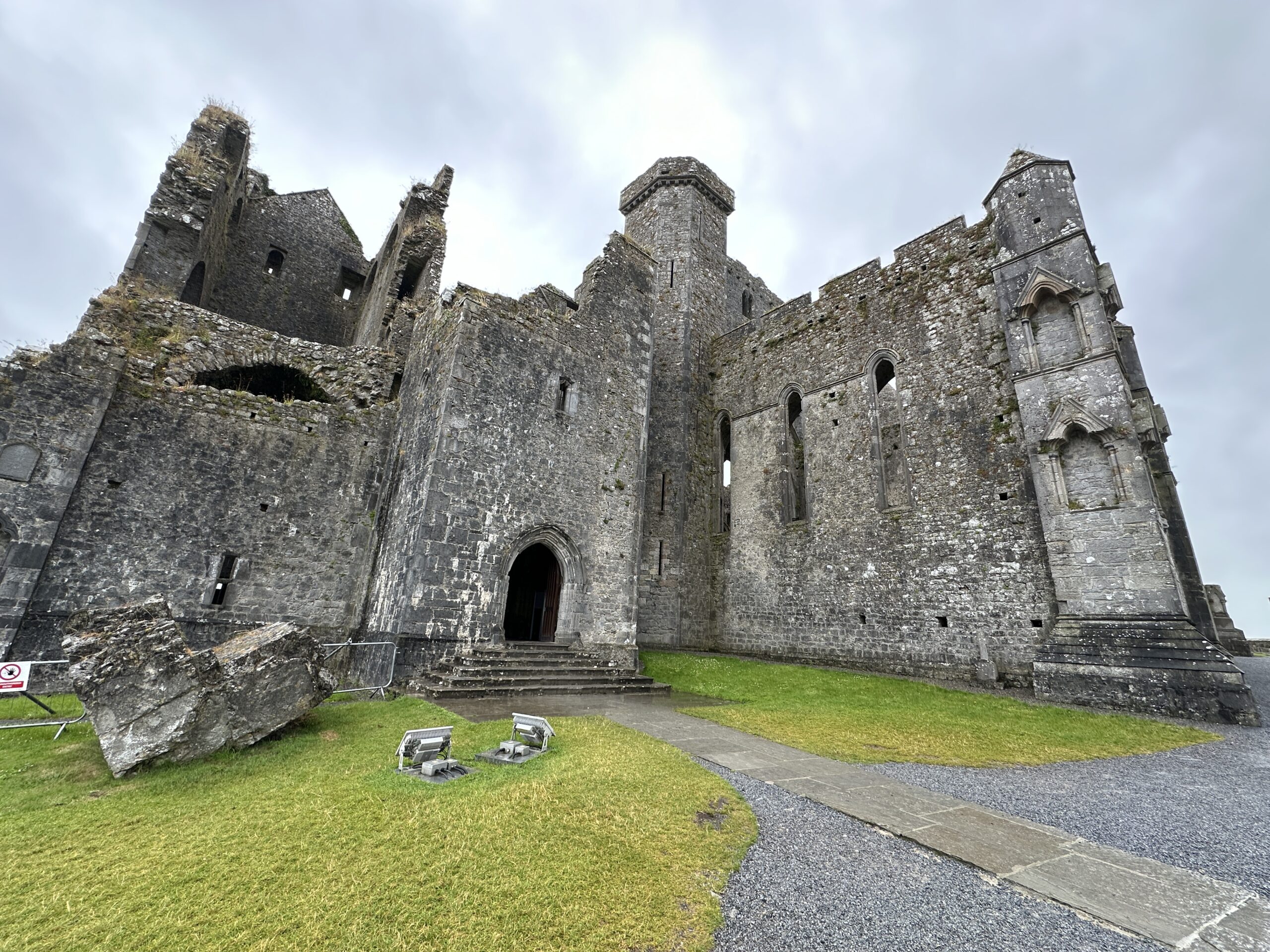 Zurecht beliebt: Die Ruine Rock of Cashel