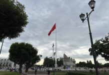 Das nenne ich doch mal einen ordentlichen Flaggenmasten