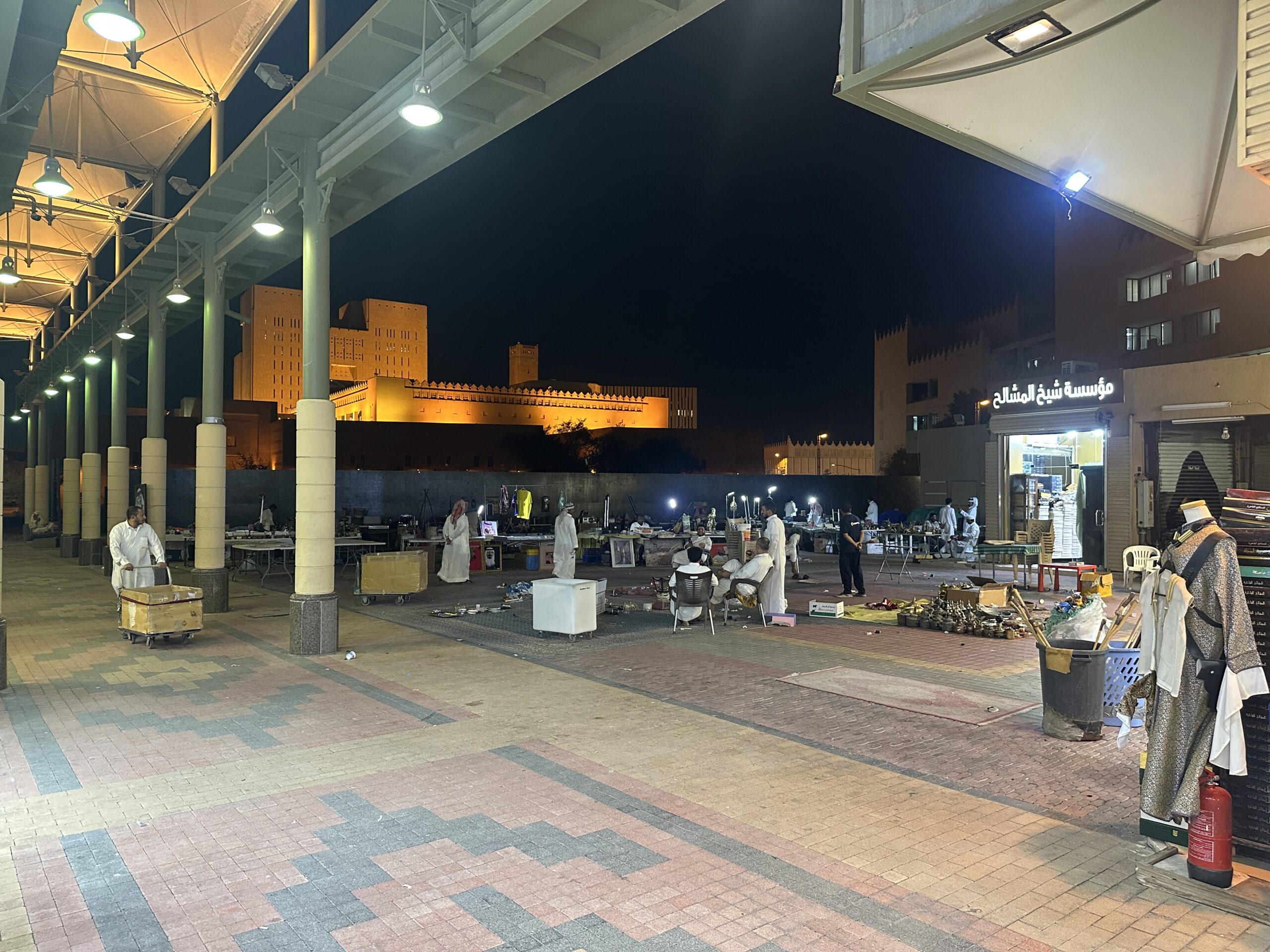 Im Basar Al Zal gehen um 20 Uhr die Lichter aus