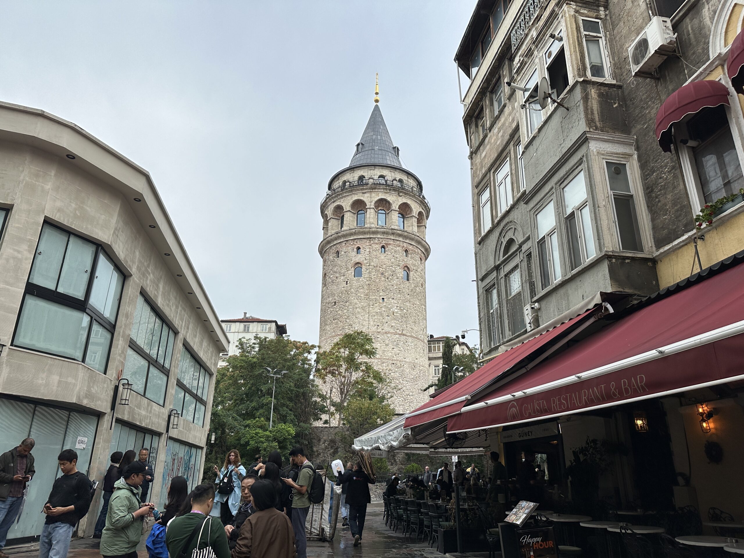 Der Galata-Turm: Seit 2020 kann man auch rein und bis nach oben – und es lohnt sich